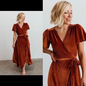 Balticborn Andi Ribbed Velvet Wrap Dress - Copper size Large